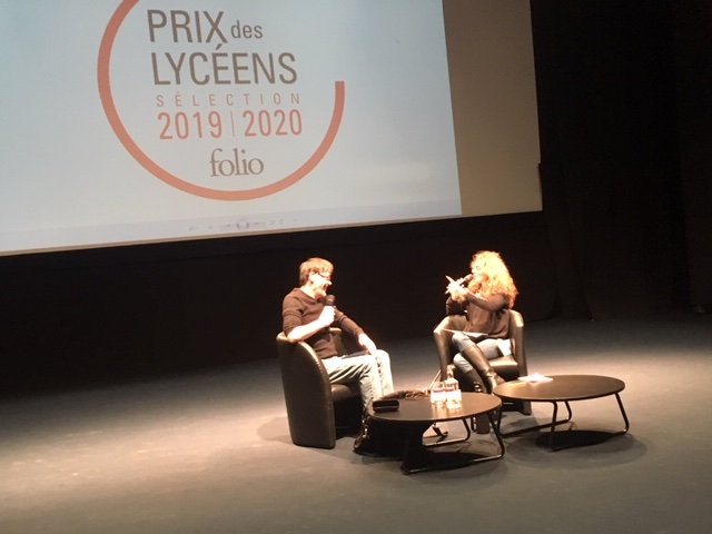 Philippe KRHAJAC sur scène du prix Goncourt 2019 2020